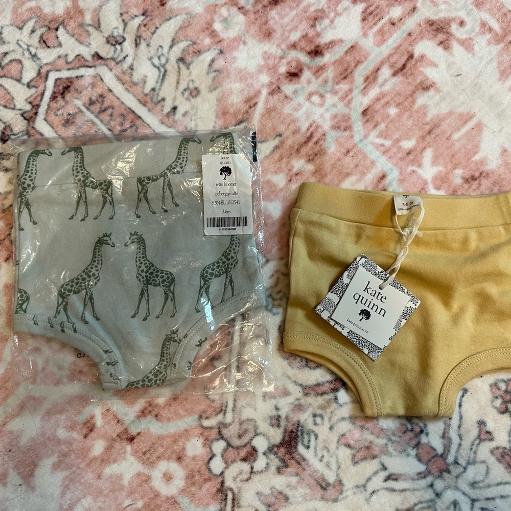 Kate Quinn bloomers